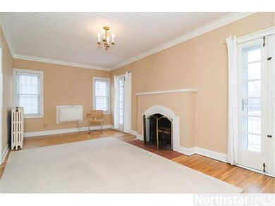 Seldom seem private fireplace in spacious living r
