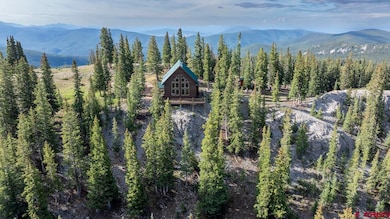 Expansive deck, views of Fairview Peak and Fossil Ridge