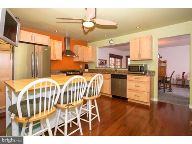 129 E Washington Ave, Magnolia, NJ 08049 - photo 4