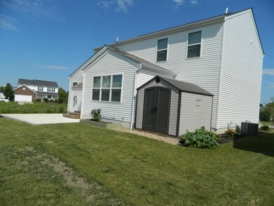 323 Victor Dr, Circleville, OH 43113 - photo 4