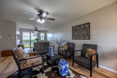 633 Meakanu Ln unit 204, Wailuku, HI 96793 - photo 3