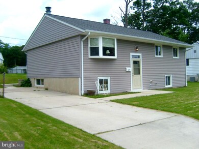 605 Mulberry Ln, Edgewood, MD 21040 - photo 2