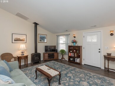 2807 18th Ave, Forest Grove, OR 97116 - photo 5