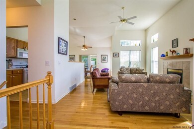 17 Donegal Way, Saratoga Springs, NY 12866 - photo 5