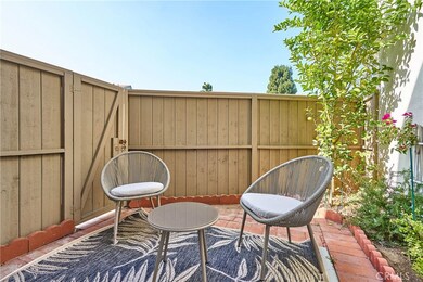 8239 Henderson Green, Buena Park, CA 90621 - photo 3