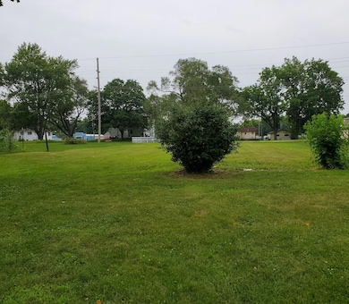 218 W Allen St, Kentland, IN 47951 - photo 2