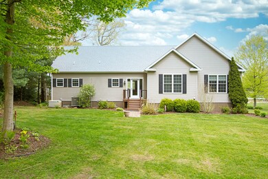 31606 Evergreen St Dowagiac MI-large-033