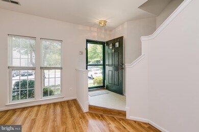 12480 Selkirk Cir, Bristow, VA 20136 - photo 2