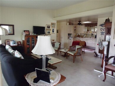 13601 Cedar Crest Ln unit M5-100-A, Seal Beach, CA 90740 - photo 5