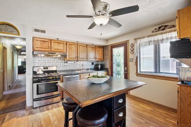 25839 Edison Rd, South Bend, IN 46628 - photo 6