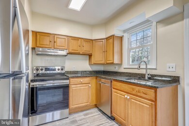 6545 Bock Terrace, Oxon Hill, MD 20745 - photo 4