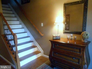 1103 Ring Bill Loop, Upper Marlboro, MD 20774 - photo 3