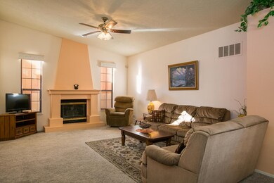 6720 Kelly Ann Rd NE, Albuquerque, NM 87109 - photo 7