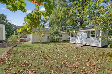 3228 Yanceyville St, Greensboro, NC 27405 - photo 3