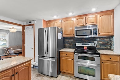 57 Concord Cir, Wethersfield, CT 06109 - photo 6