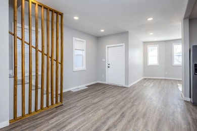 6-web-or-mls-3621 Frederick-6