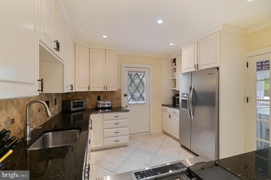 429 W Beechtree Ln, Wayne, PA 19087 - photo 7