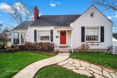 324 S Chase St, Wheaton, IL 60187 - photo 2