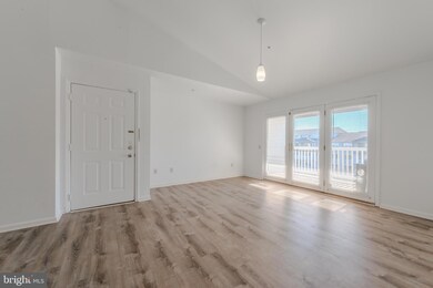 1607 Waters Edge Dr unit 1607, Newark, DE 19702 - photo 4