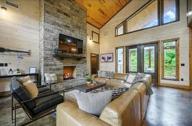 1501 N Lukfata Trail Rd, Broken Bow, OK 74728 - photo 4