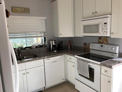 9139 Bedford Dr, Boca Raton, FL 33434 - photo 7