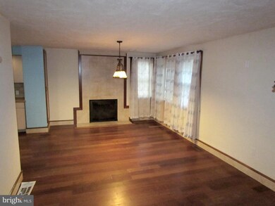 1005 Sayward Ave, Parkville, MD 21234 - photo 7