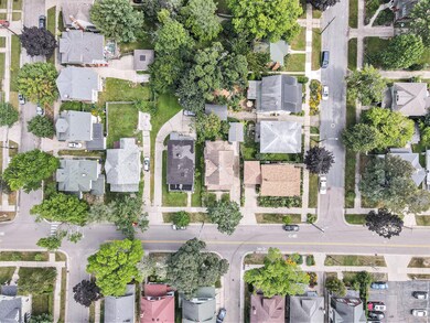 Aerial of Carlton