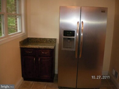 5017 Blaine St NE, Washington, DC 20019 - photo 4