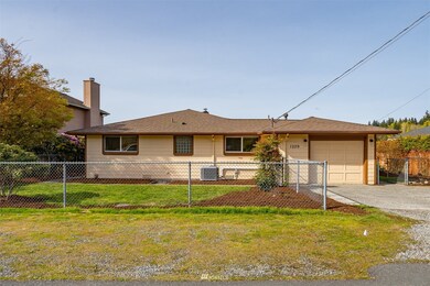 1039 Edmonds St, Edmonds, WA 98020 - photo 2