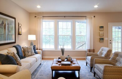 64 Brooksmont Dr unit 50, Holliston, MA 01746 - photo 4