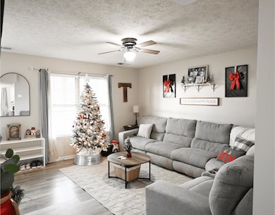 208 Watercrest Way, Winchester, KY 40391 - photo 4