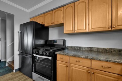 9-web-or-mls-4761-scarlet-st