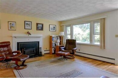 4 Hemenway Rd, Framingham, MA 01701 - photo 3