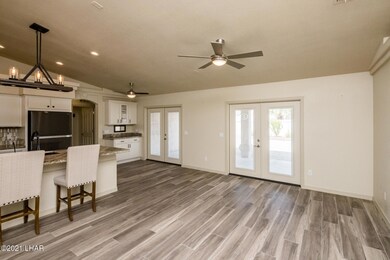 3189SilversmithDr_07