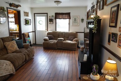 580 Pontiac Dr, Shelby, NC 28152 - photo 7