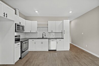 1644 County Road 180 unit 4, Alvin, TX 77511 - photo 4