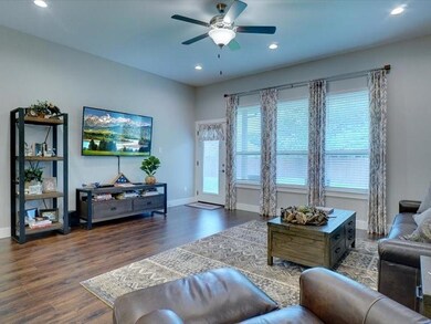 205 Wayside Ct, Bedford, TX 76021 - photo 4