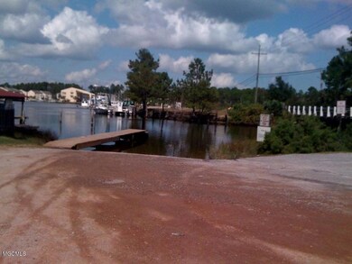 BOAT LAUNCH ON BEACH VIEW