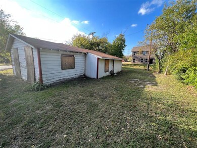 206 2nd St, Ennis, TX 75119 - photo 2