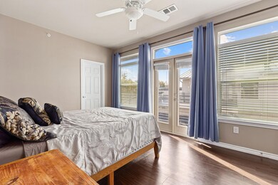 2606 Wilson St unit 302, Austin, TX 78704 - photo 5