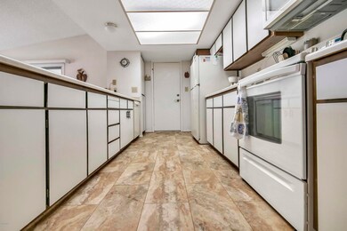 PLENTY OF CABINETS