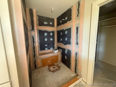 2200 Cloverleaf Place, Ardmore, OK 73401 - photo 6