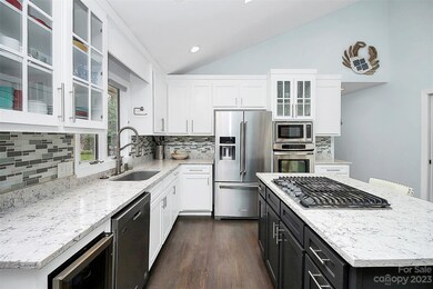 10 Timberidge Dr, Clover, SC 29710 - photo 4