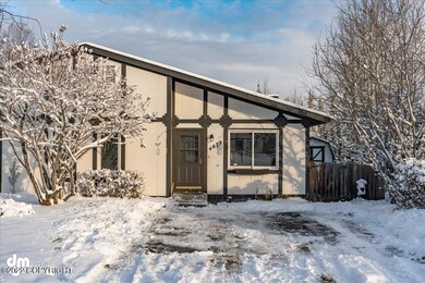 02-Exterior Front_MAX4727
