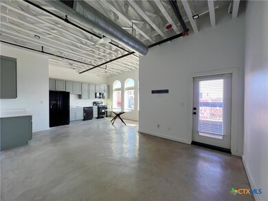 301 N Lbj Dr unit 203, San Marcos, TX 78666 - photo 2