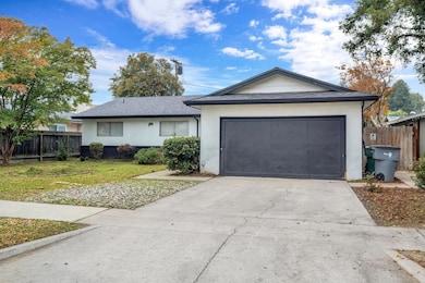 4813 E San Gabriel Ave, Fresno, CA 93726 - photo 2