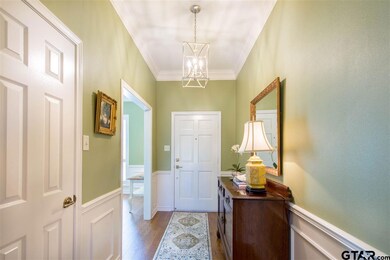 717 Cedar Creek Dr, Tyler, TX 75703 - photo 2