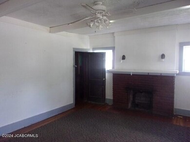 Living_Area_2