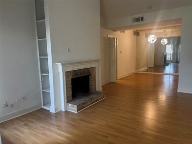 2100 Tanglewilde St unit 402, Houston, TX 77063 - photo 5