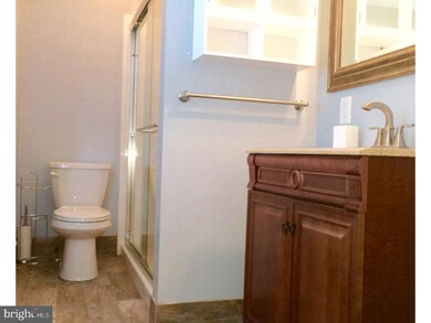 509 Kedron Ave, Folsom, PA 19033 - photo 4